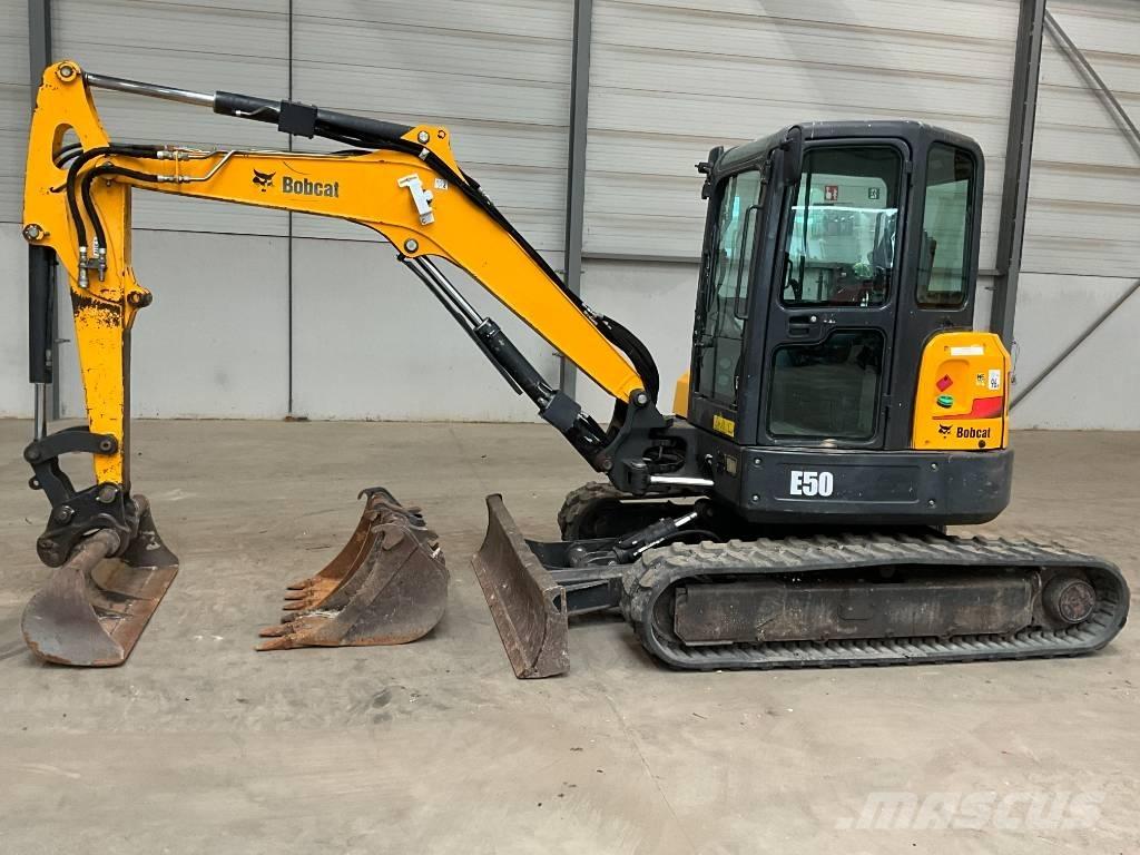 Bobcat E 50 小型挖掘机