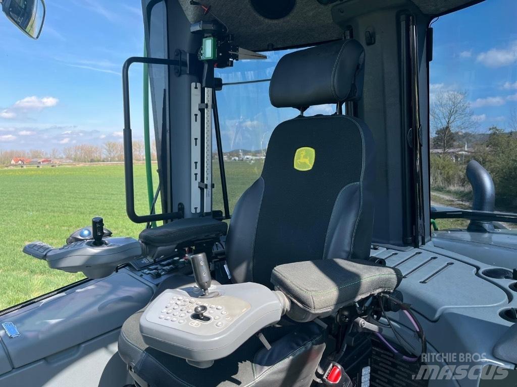 John Deere 1170G 收割机