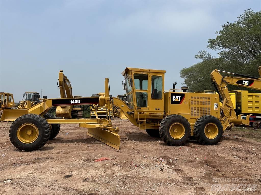CAT 140G 平地机/推土机