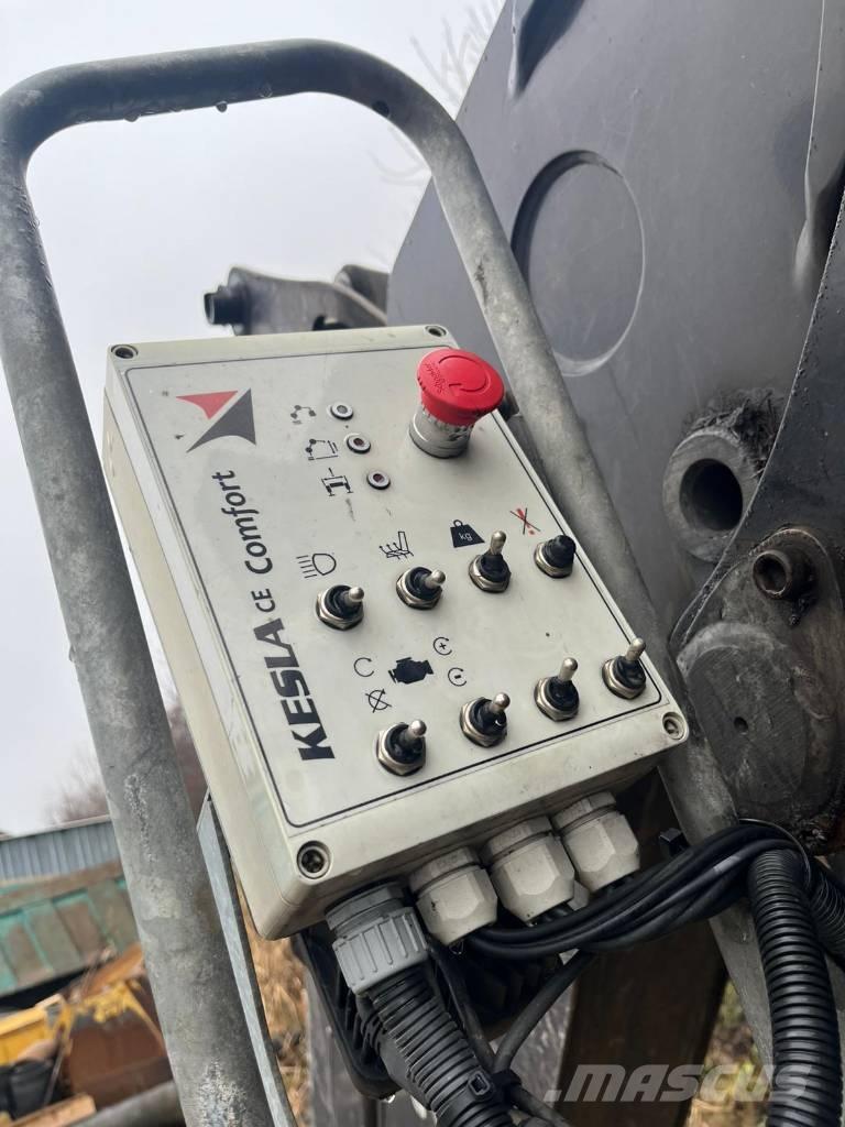 Kesla 2114ZT 挖坑机