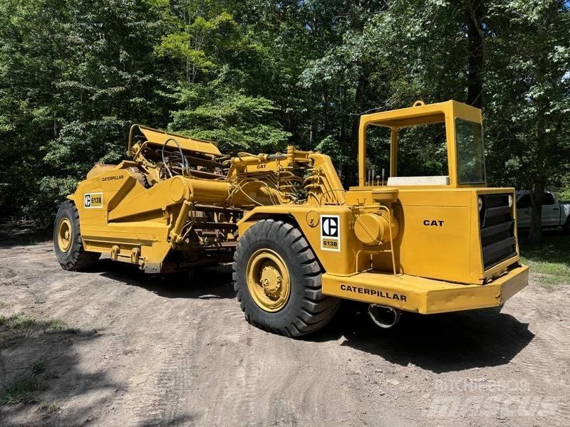 CAT 613 B 铲运机