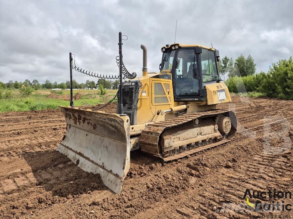CAT D 6 K 履带式推土机