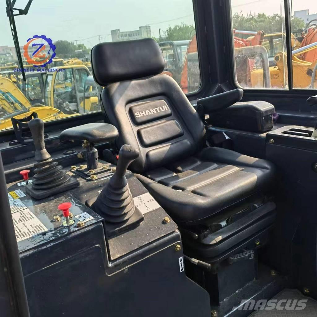 Shantui SD 22 履带式推土机
