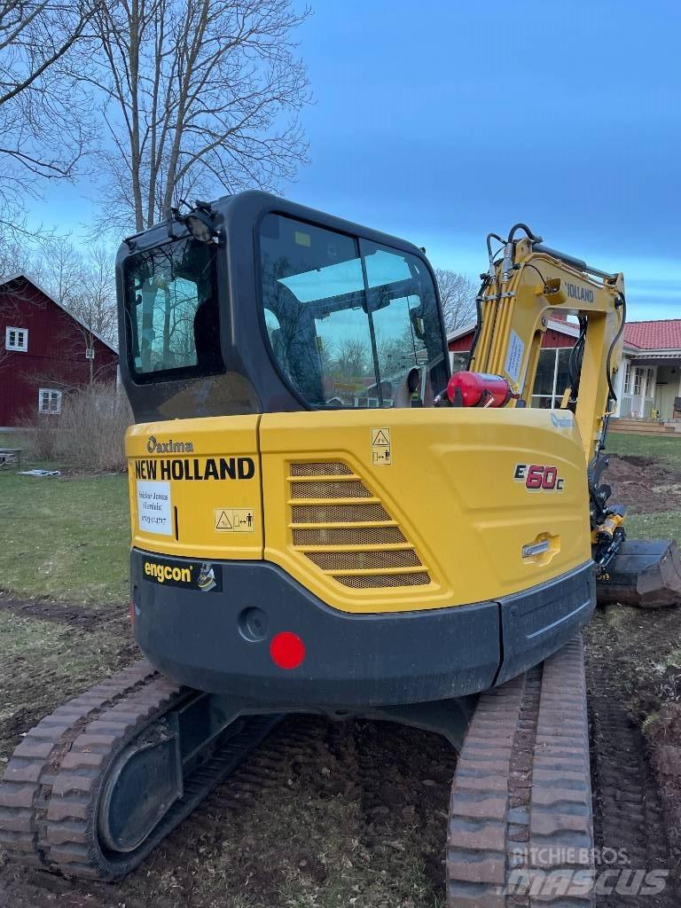 New Holland E60C 小型挖掘机