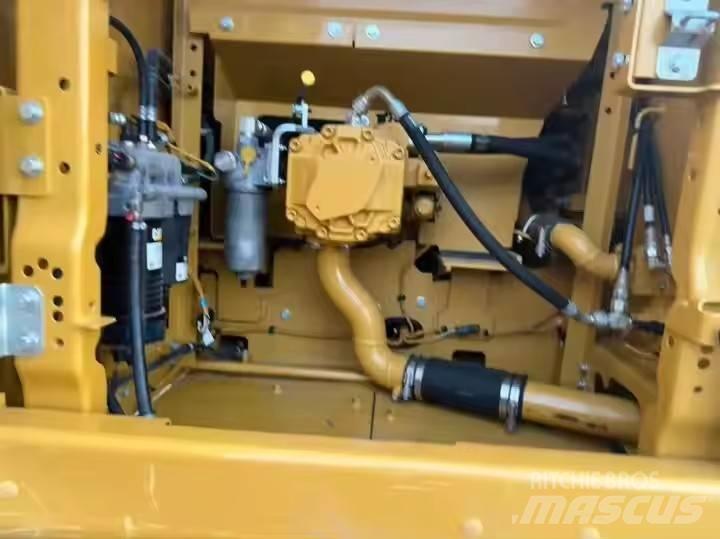 CAT CAT320GC 履带挖掘机