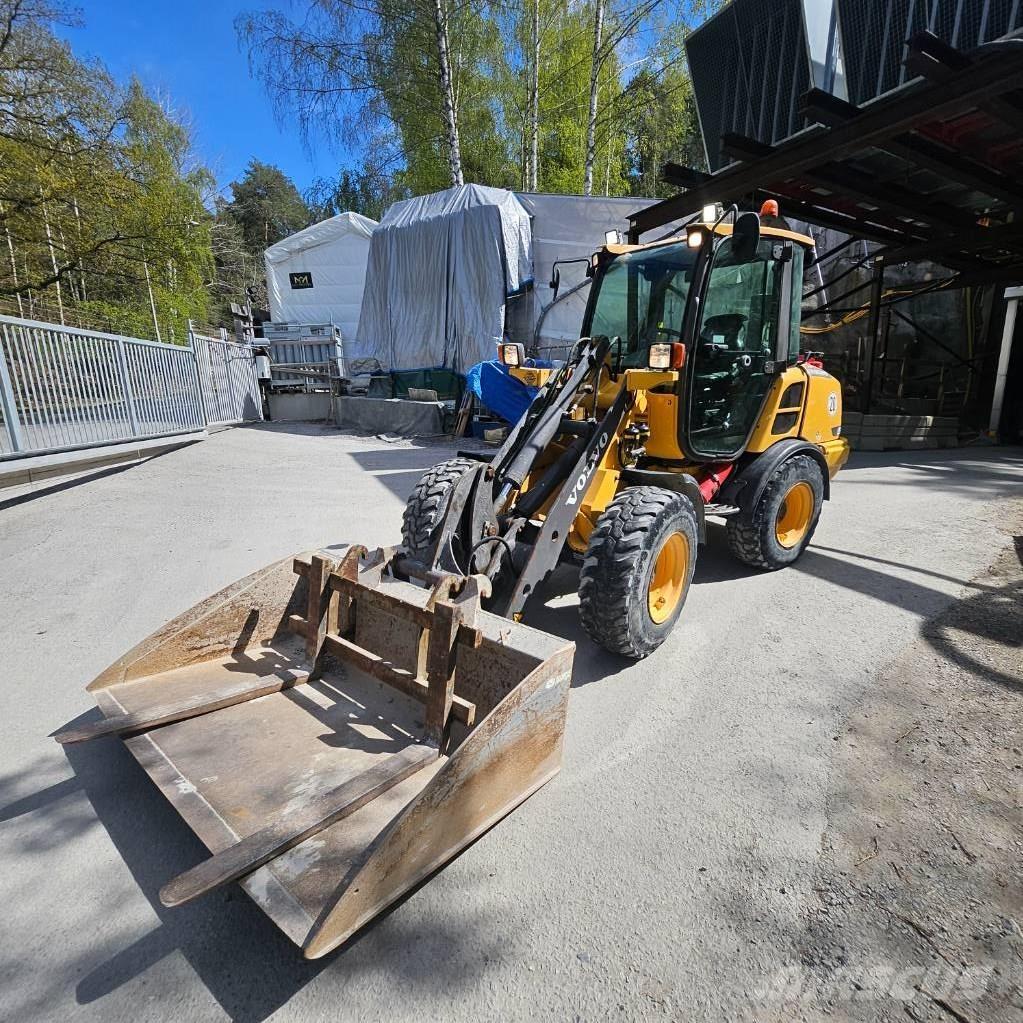 Volvo L25f 轮式装载机