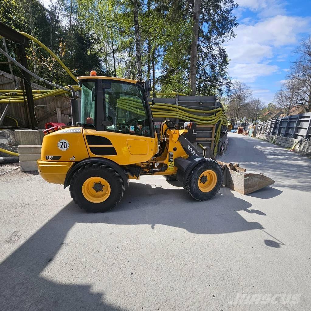 Volvo L25f 轮式装载机