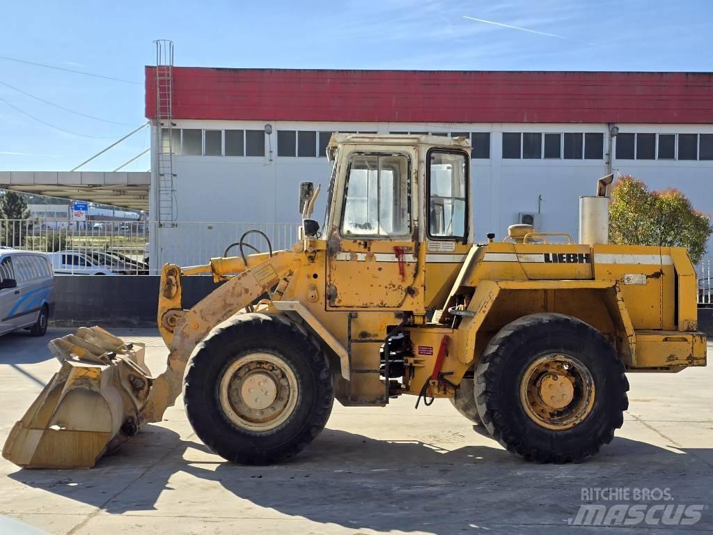 Liebherr L521 轮式装载机