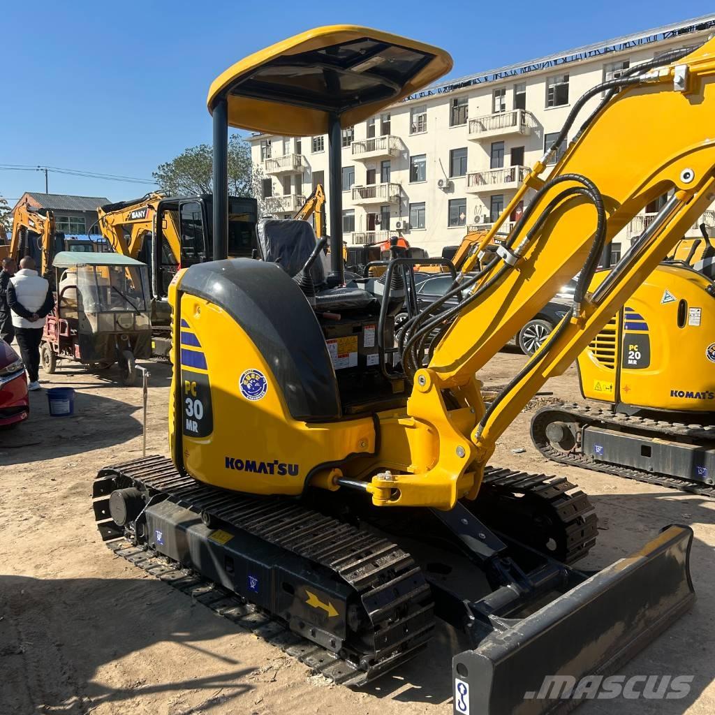 Komatsu PC 30 小型挖掘机