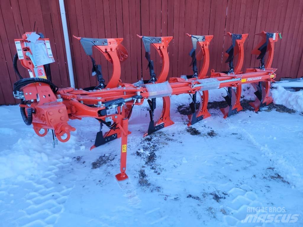 Kubota RM 3005V 双向犁