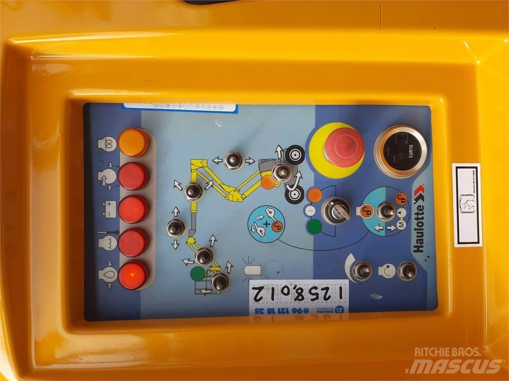 Haulotte HA120PX 曲臂高空工作平台