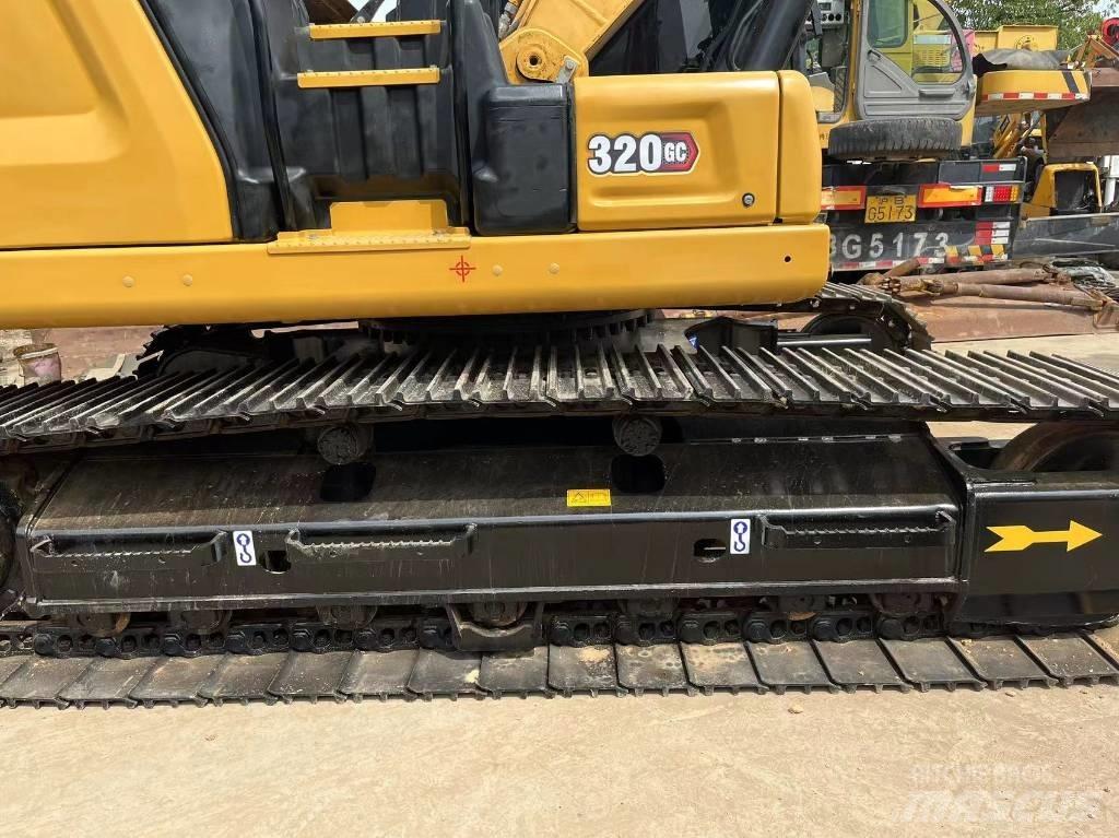 CAT 320 GC 履带挖掘机