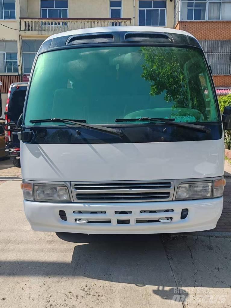 Toyota Coaster 公路客运汽车