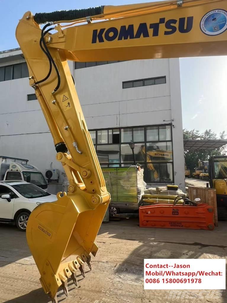 Komatsu PC 220-8 履带挖掘机