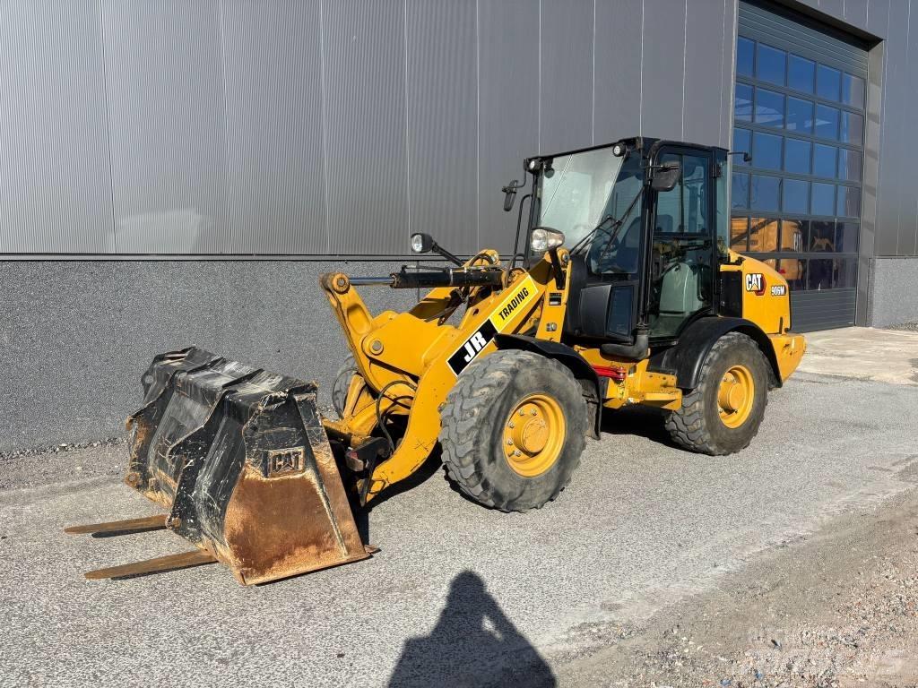CAT 906 M 轮式装载机