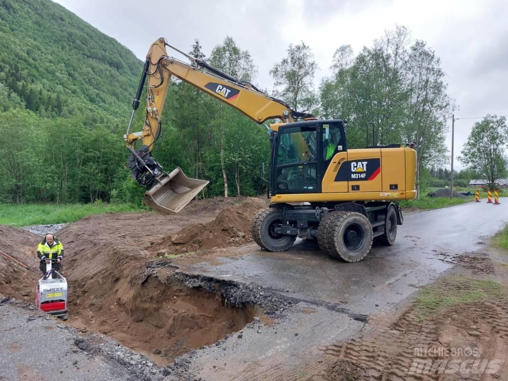 CAT M 314 F 轮式挖掘机