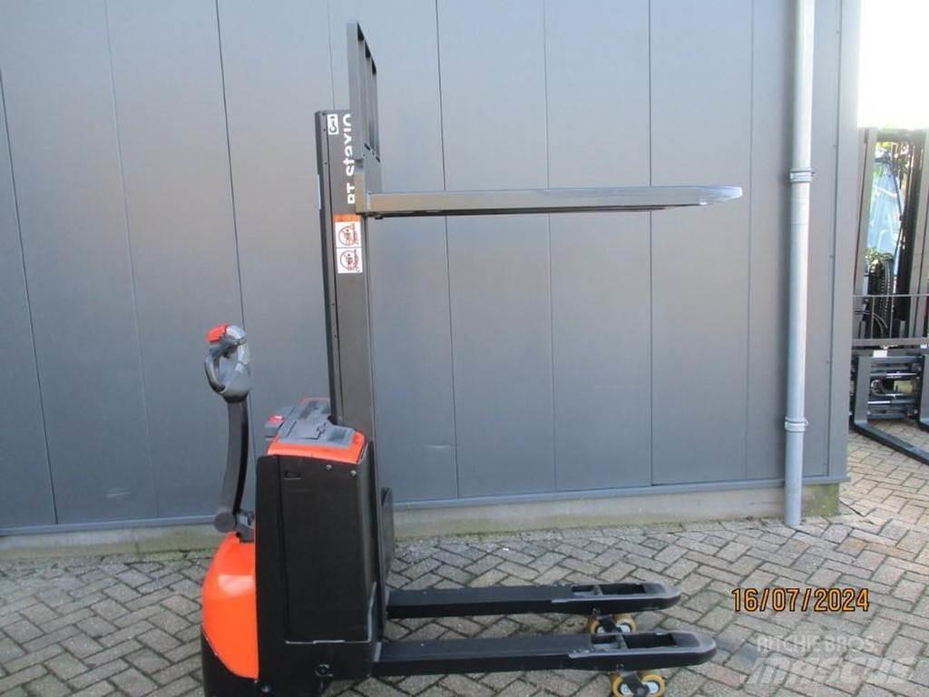 BT SWE 080L 手推堆垛车
