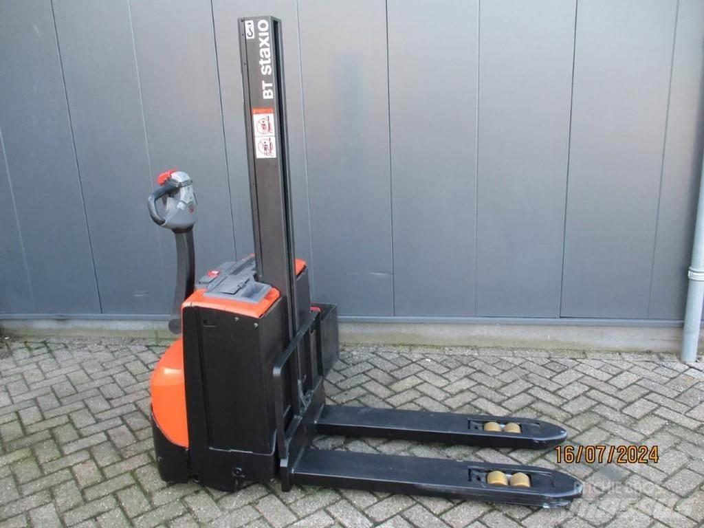 BT SWE 080L 手推堆垛车