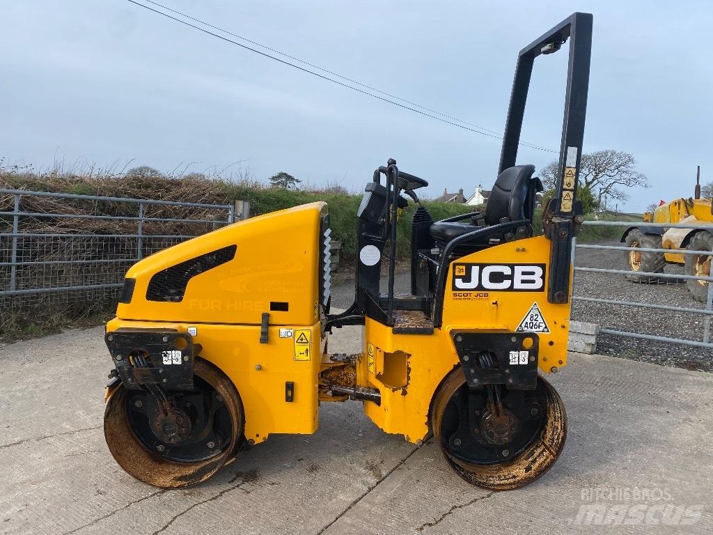 JCB VMT 260-120 双轮压路机