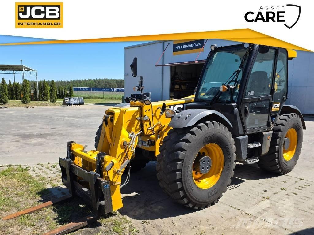 JCB 560-80 Agri Plus 伸缩轮式装载机