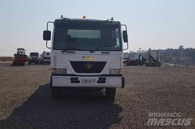 Tata Novus 3434 其他货车