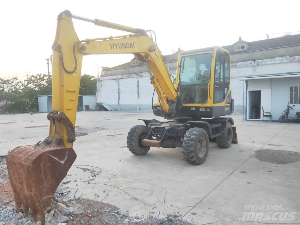 Hyundai R60W-7 轮式挖掘机