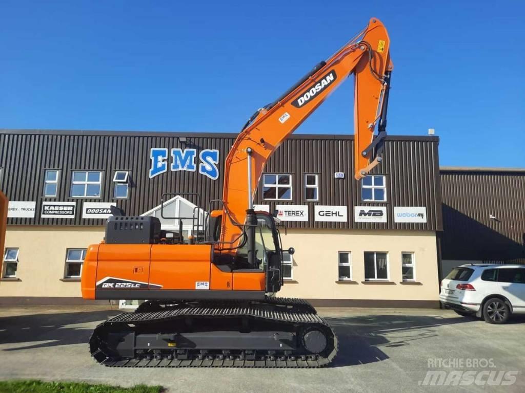 Doosan Dx225LC-7 履带挖掘机