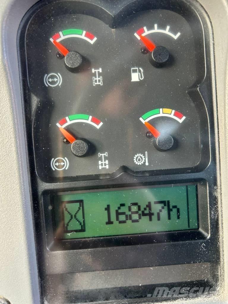 Volvo A 25 D 铰接式自卸车