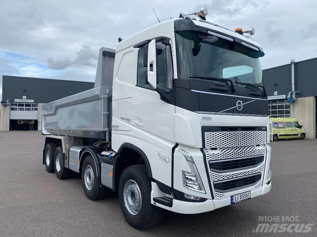 Volvo FH540 8x4 自卸式货车