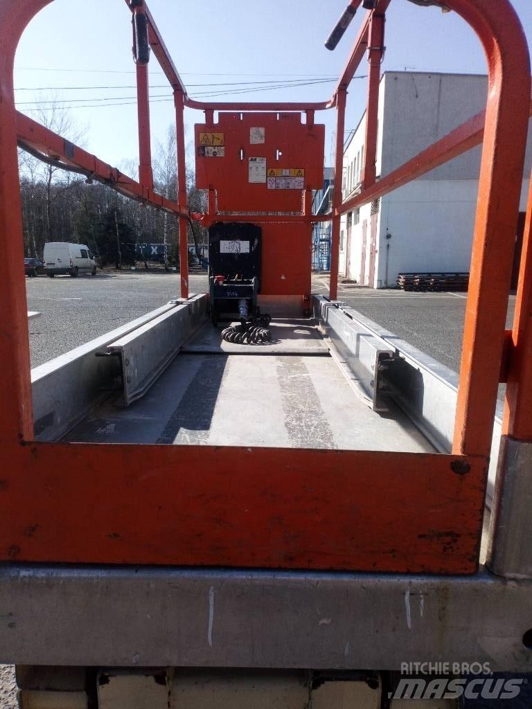 JLG 2630 ES 剪叉式升降机