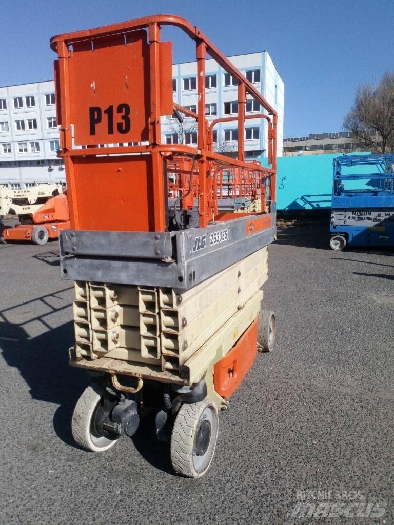 JLG 2630 ES 剪叉式升降机