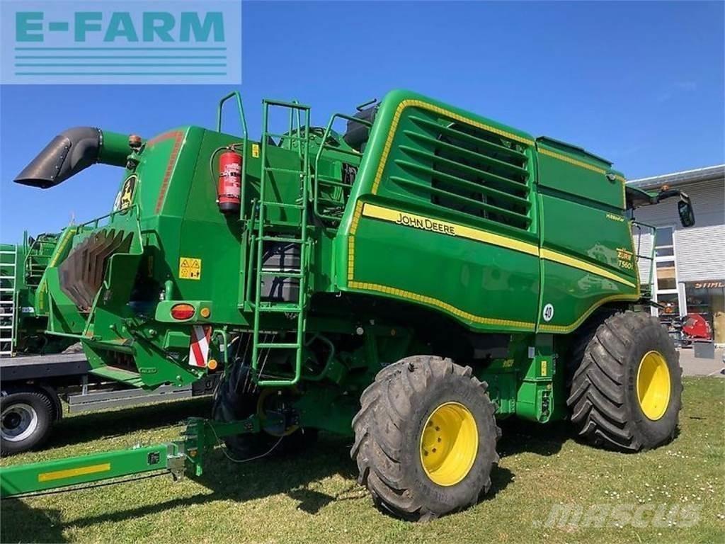 John Deere t560 hm 联合收割机