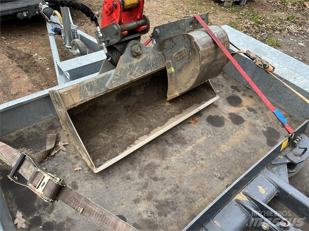 XCMG XE 20 E 小型挖掘机