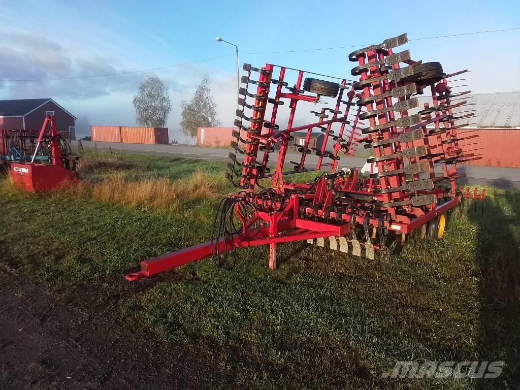Väderstad NZ 钉齿耙
