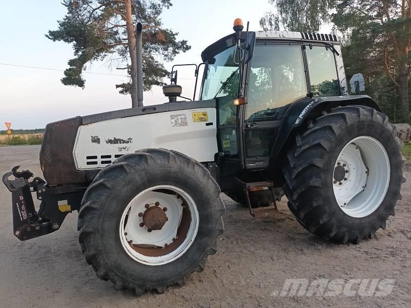 Valmet 8100 拖拉机/农用车
