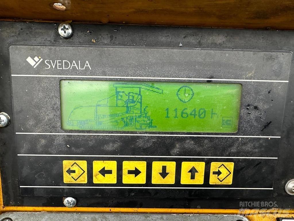 Demag DF 135 C 沥青摊铺机