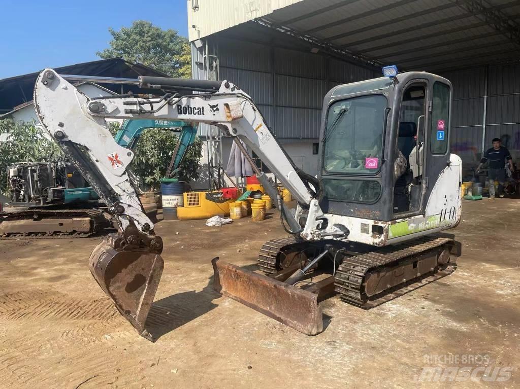 Bobcat 331 履带挖掘机