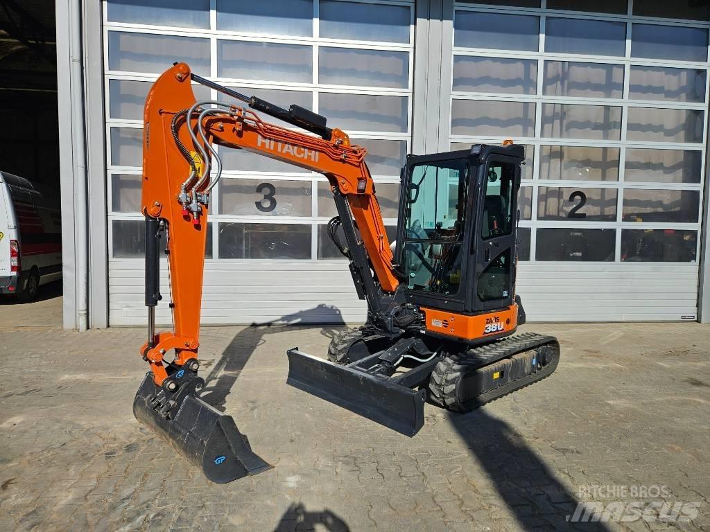 Hitachi ZX38U-6 小型挖掘机