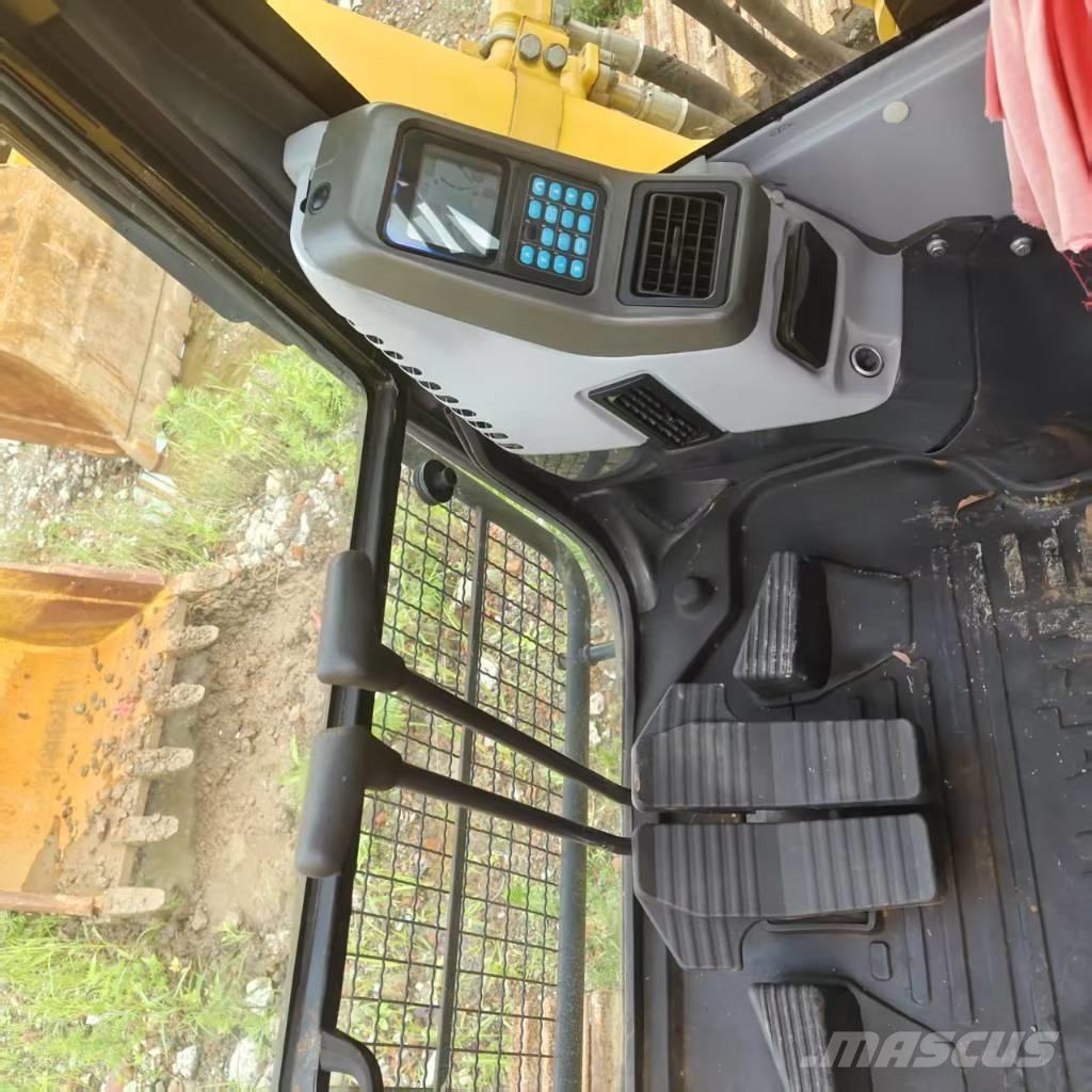 Komatsu PC 350-7 履带挖掘机