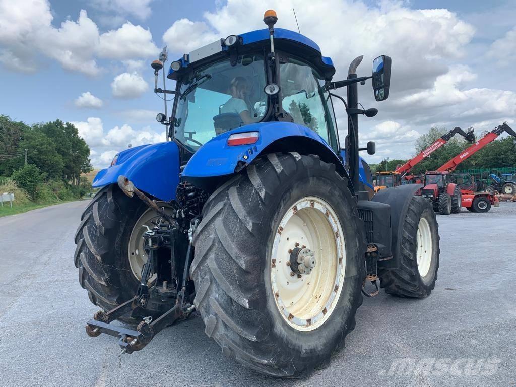 New Holland T 7.210 拖拉机/农用车