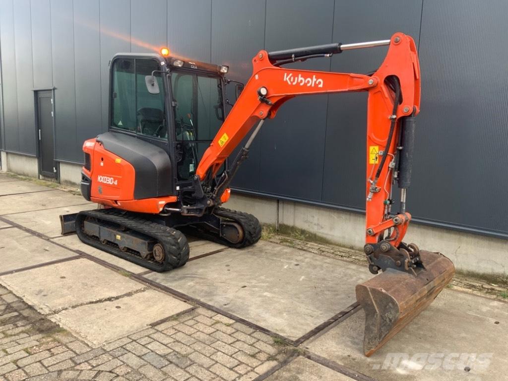 Kubota KX 030-4 小型挖掘机