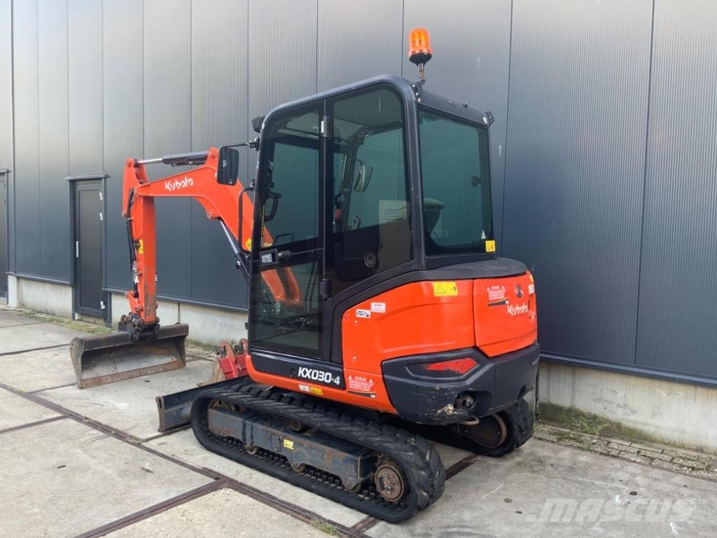 Kubota KX 030-4 小型挖掘机