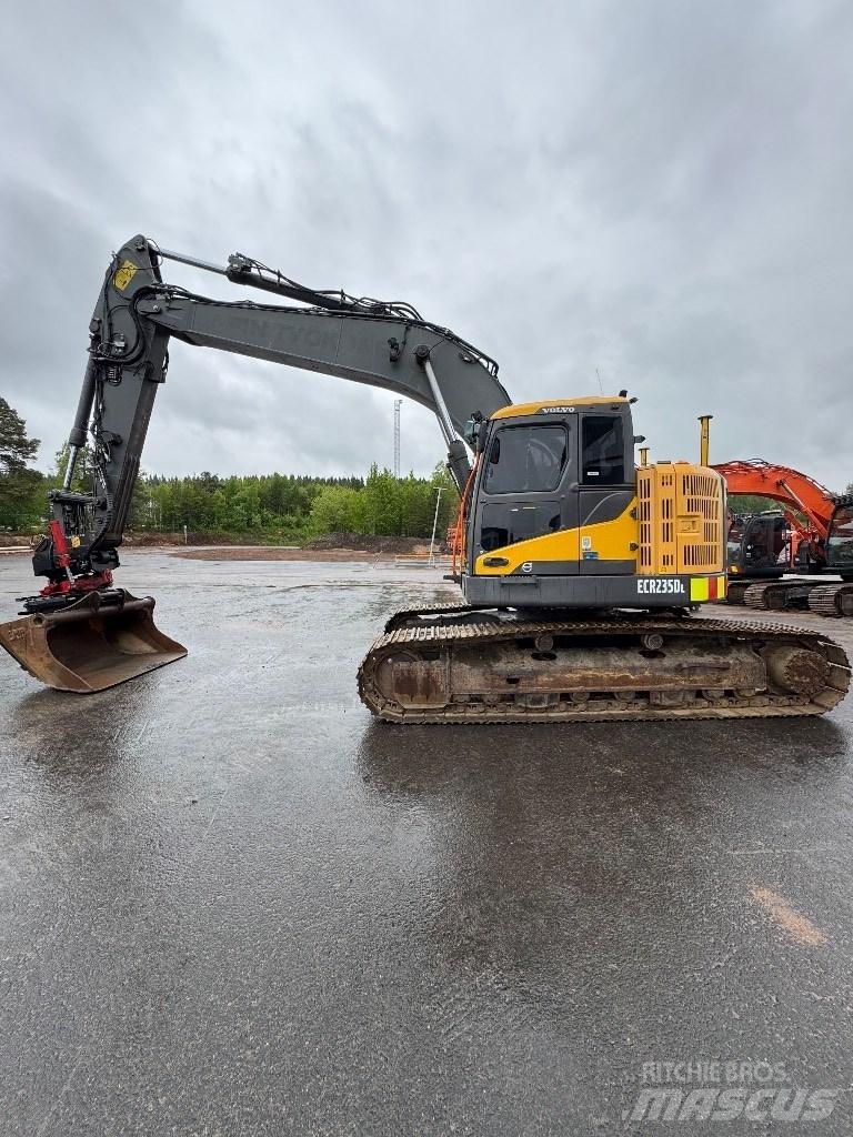 Volvo ECR 235 DL 履带挖掘机