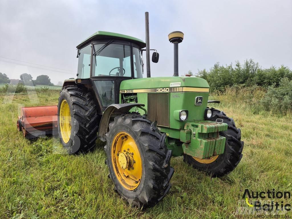 John Deere MFWD 拖拉机/农用车