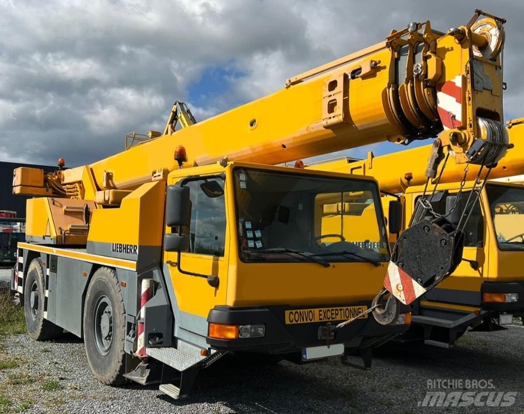 Liebherr LTM 1030-2 越野轮胎起重机︳越野吊︳越野起重机︳移动式起重机