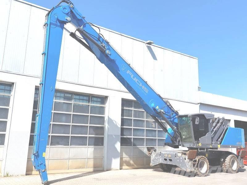 Fuchs MHL 360 F 工业挖掘机