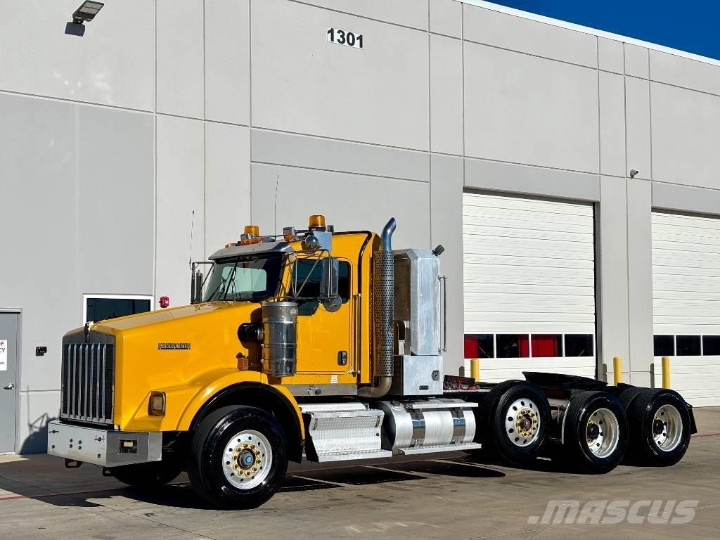 Kenworth T 800 牵引车