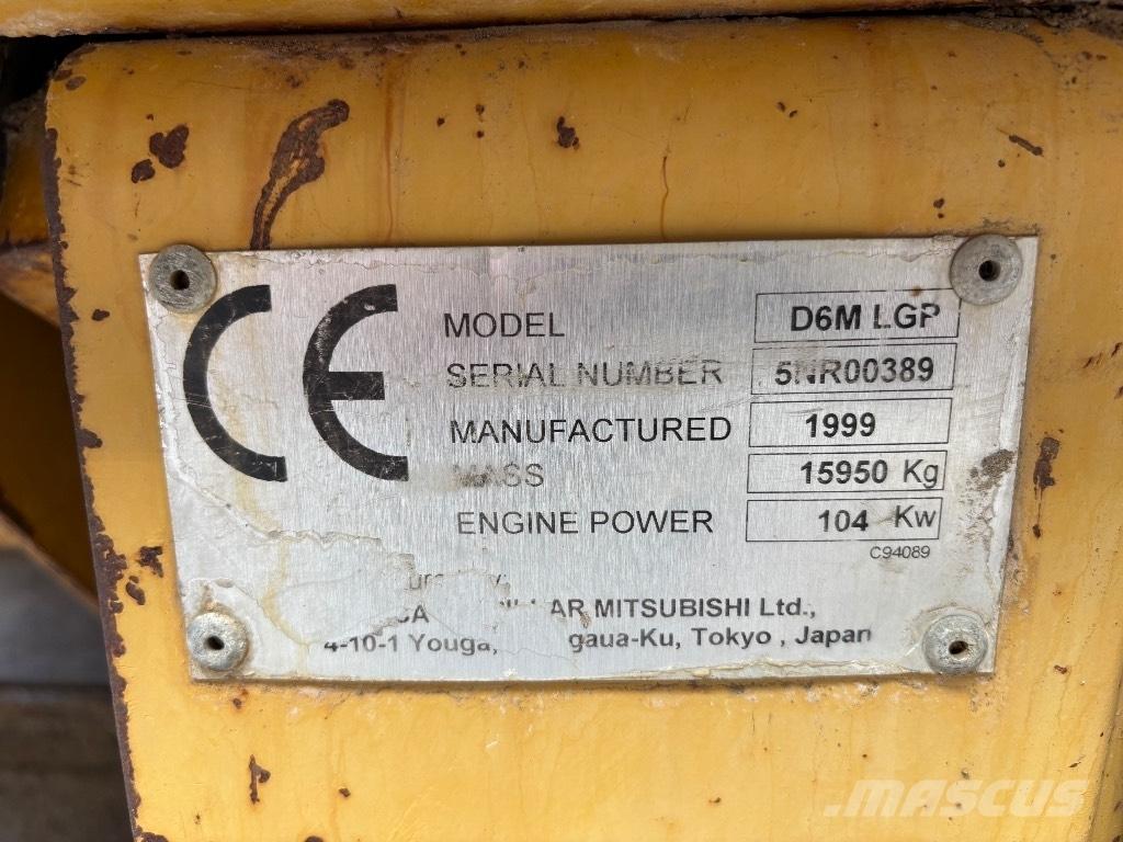 CAT D 6 M LGP 履带式推土机