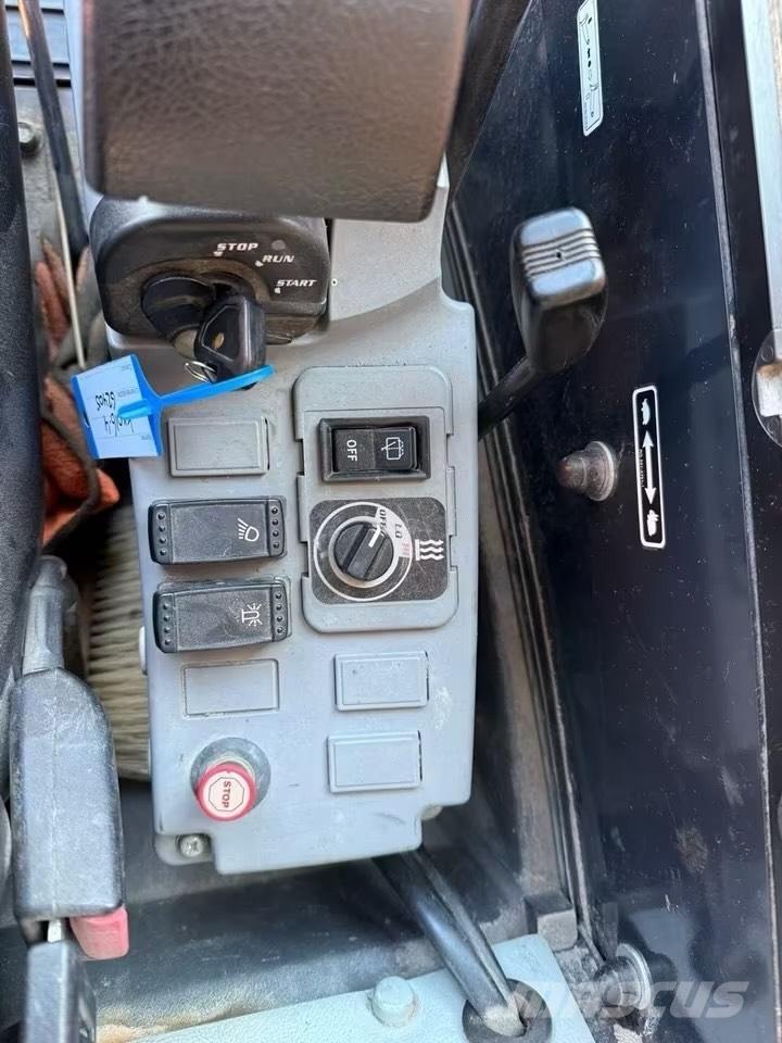 Kubota KX 016-4 小型挖掘机