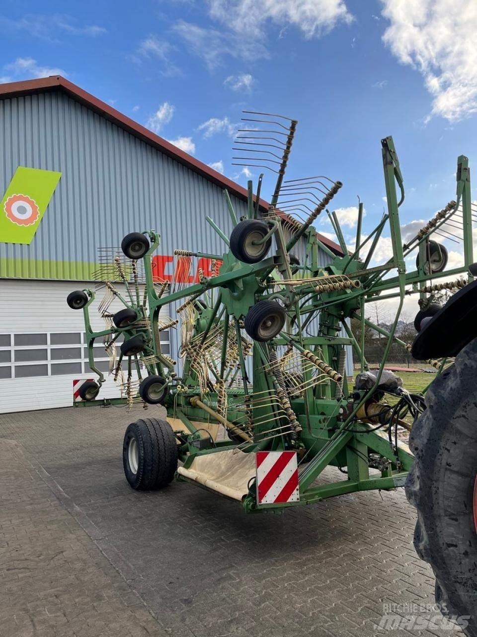 Krone Swadro 1250 料堆整形机
